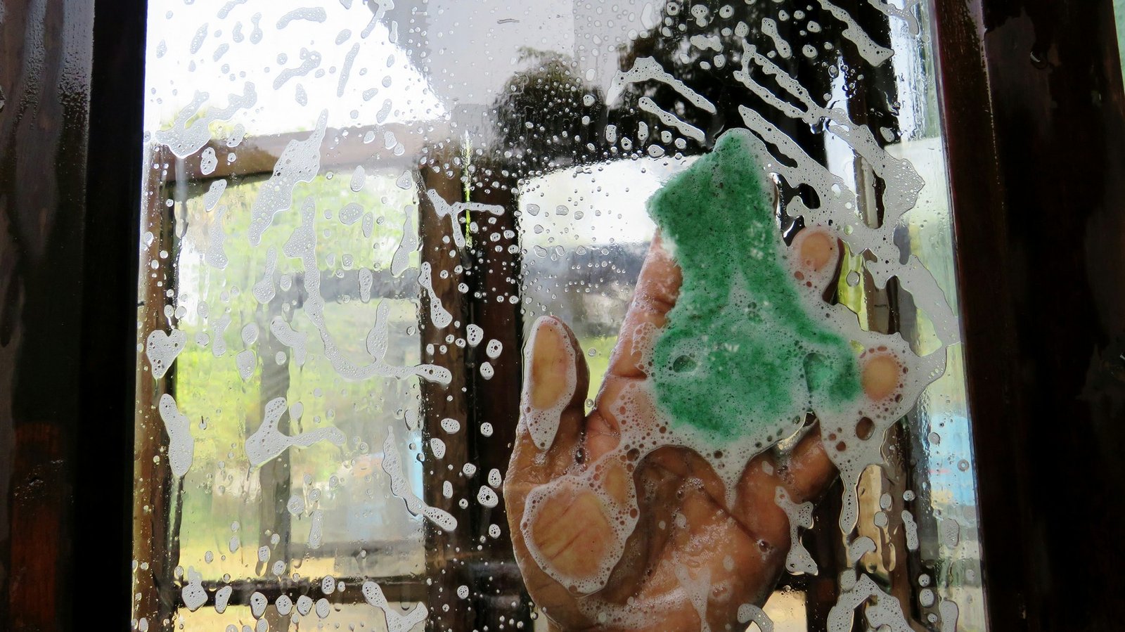 Glasfläche im Haushalt